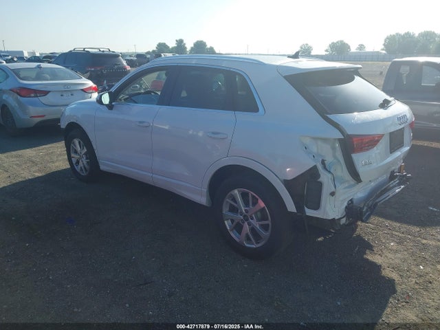 2023 AUDI Q3 WA1AUCF3XP1121872 Photo 2