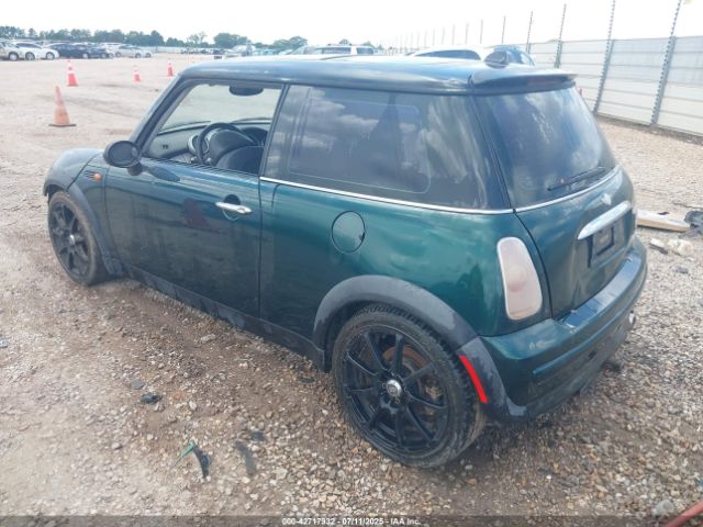 2004 MINI COOPER WMWRC33444TJ61418 Photo 2