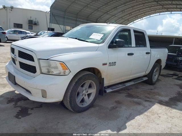 RAM 1500 2016 3C6RR7KT3GG127366 Image 2