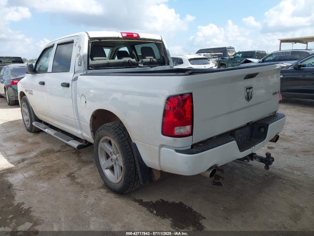 RAM 1500 2016 3C6RR7KT3GG127366 Image 3