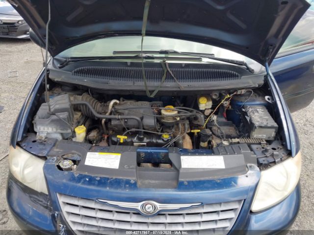 2001 CHRYSLER VOYAGER 1C8GJ253X1B276426 Photo 9