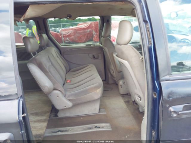 2001 CHRYSLER VOYAGER 1C8GJ253X1B276426 Photo 7