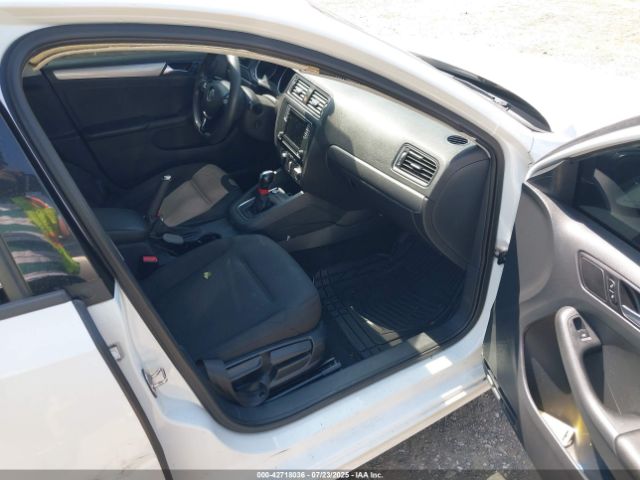 2016 VOLKSWAGEN JETTA 3VWD67AJ8GM250865 Photo 4