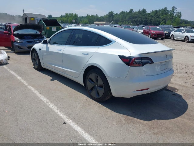 Tesla 2018 2018 5YJ3E1EA0JF019639 Image 3