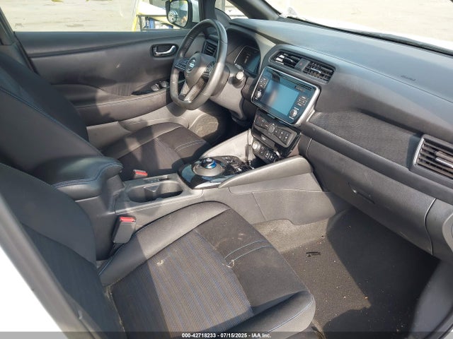 1N4AZ1CP3JC300288 Nissan Leaf