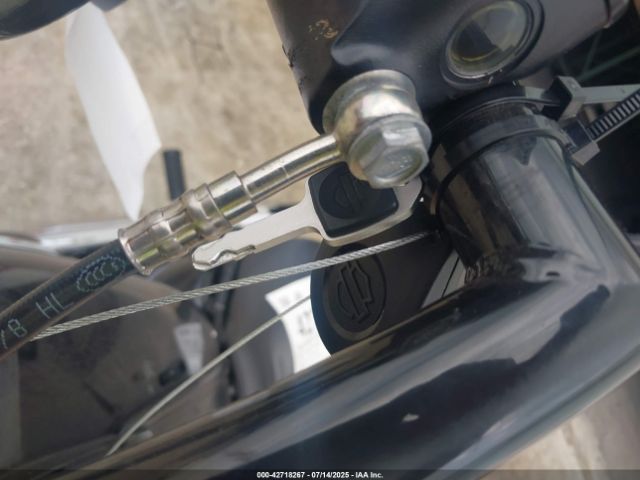 2018 HARLEY-DAVIDSON FLHC 1HD1YAJ11JC082006 Photo 10
