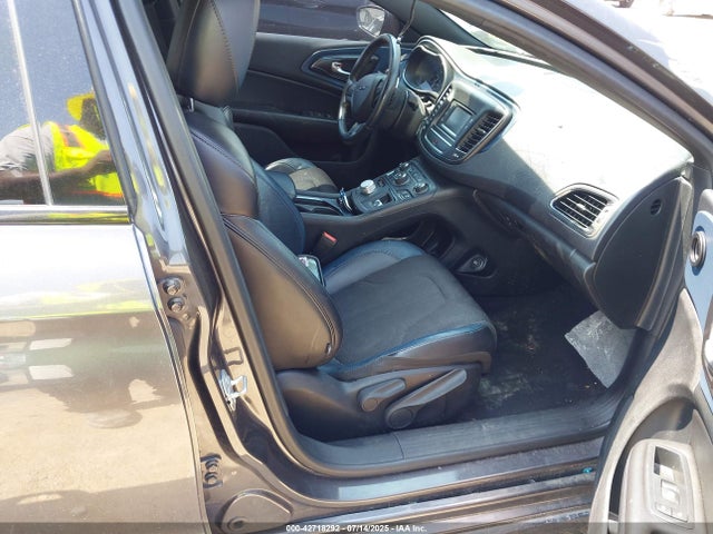 Chrysler 200 2015 1C3CCCDGXFN703327 Image 5