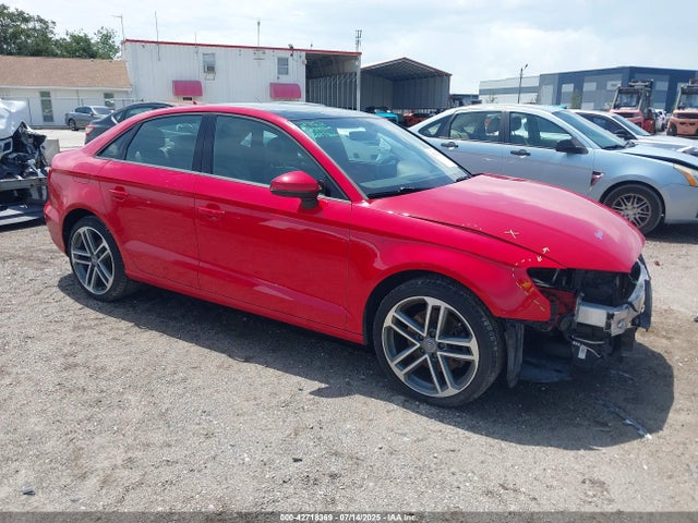 2018 AUDI A3 WAUAUGFF0J1090398 Photo 0