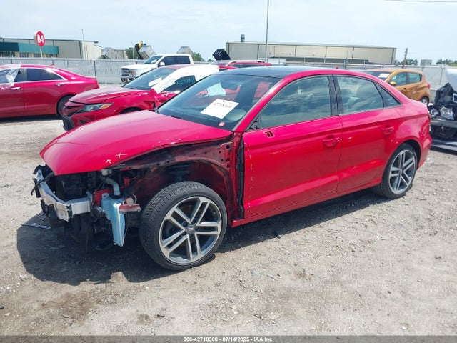 2018 AUDI A3 WAUAUGFF0J1090398 Photo 1