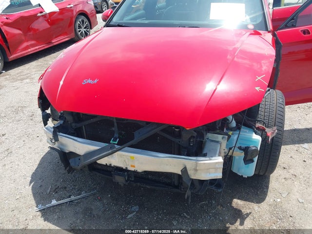 2018 AUDI A3 WAUAUGFF0J1090398 Photo 5