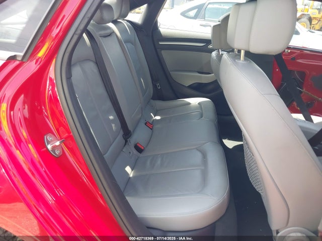 2018 AUDI A3 WAUAUGFF0J1090398 Photo 7