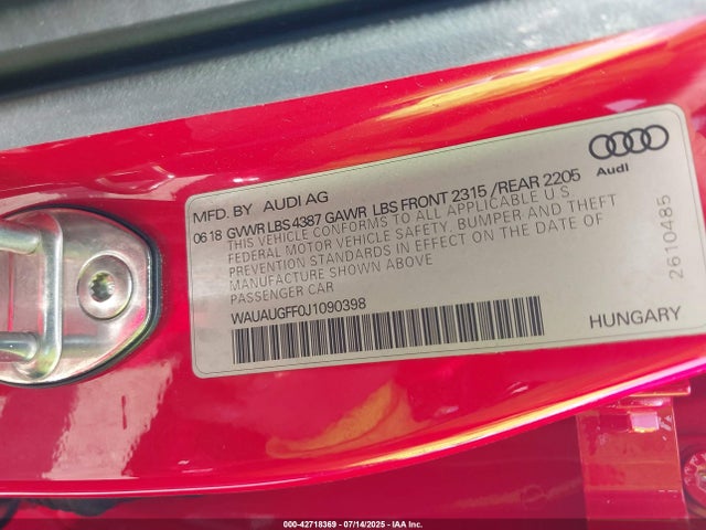 2018 AUDI A3 WAUAUGFF0J1090398 Photo 8