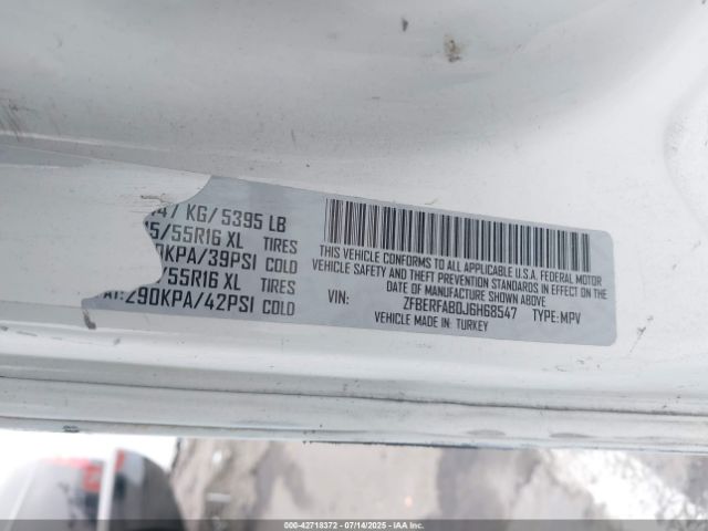 2018 RAM PROMASTER CITY ZFBERFAB0J6H68547 Photo 8