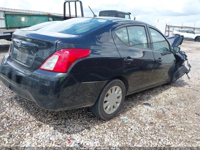 3N1CN7AP7JL863257 Nissan Versa