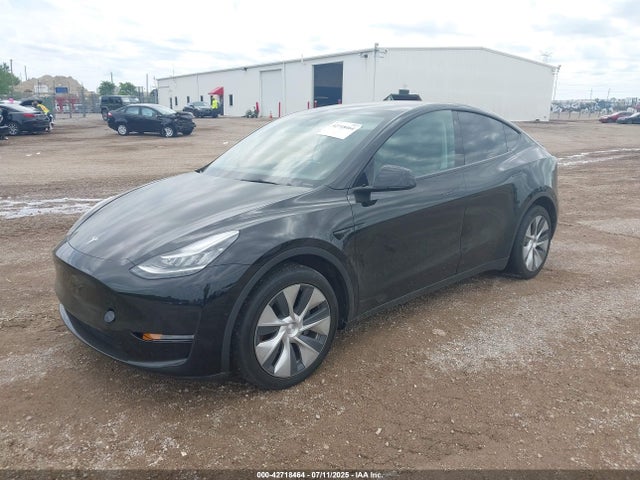 5YJYGDEE6MF305973 Tesla Model Y