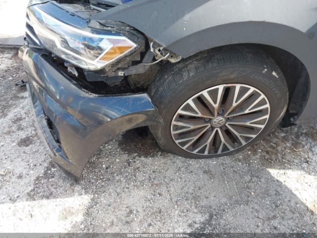 2019 VOLKSWAGEN JETTA 3VWEB7BU7KM193642 Photo 5