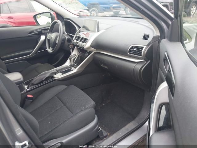 2020 MITSUBISHI ECLIPSE CROSS JA4AT4AA0LZ028045 Photo 4