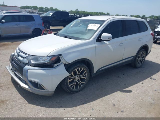 2018 MITSUBISHI OUTLANDER JA4AD3A38JZ015758 Photo 1