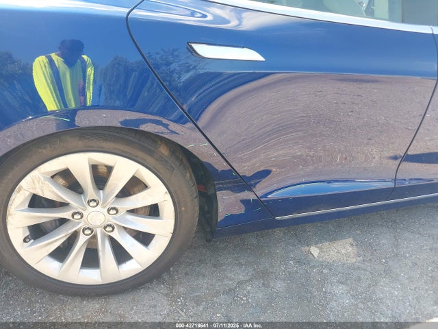 2016 TESLA MODEL S 5YJSA1E25GF139218 Photo 5