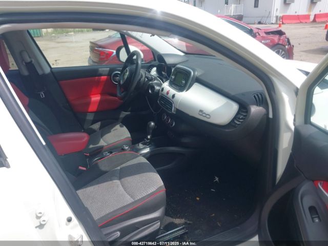 2016 FIAT 500X ZFBCFYBT2GP401331 Photo 4