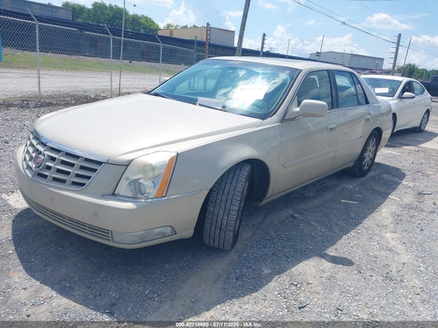2011 CADILLAC DTS 1G6KH5E67BU117181 Photo 1