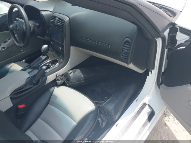 2011 CHEVROLET CORVETTE 1G1YW2DW8B5108392 Photo 4