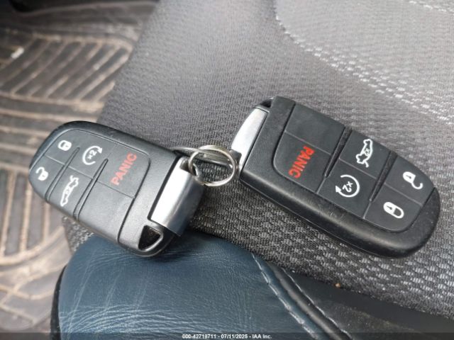 2015 CHRYSLER 200 1C3CCCBG0FN570726 Photo 10