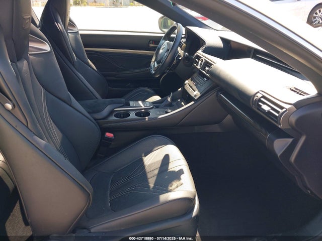 JTHHP5BC3H5005841 Lexus 2ur-gse