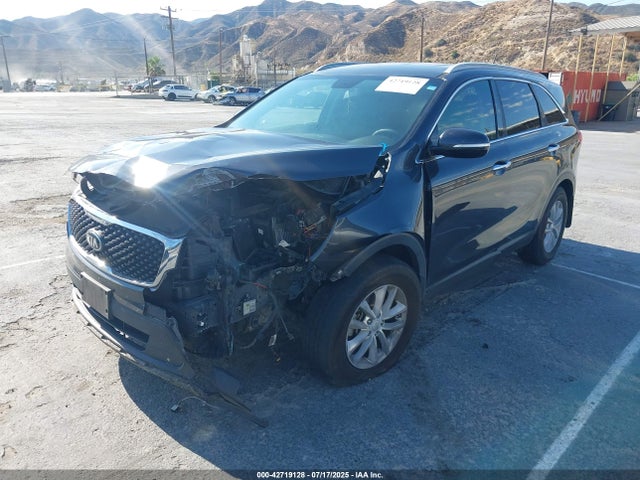 5XYPG4A51HG329968 KIA 2017