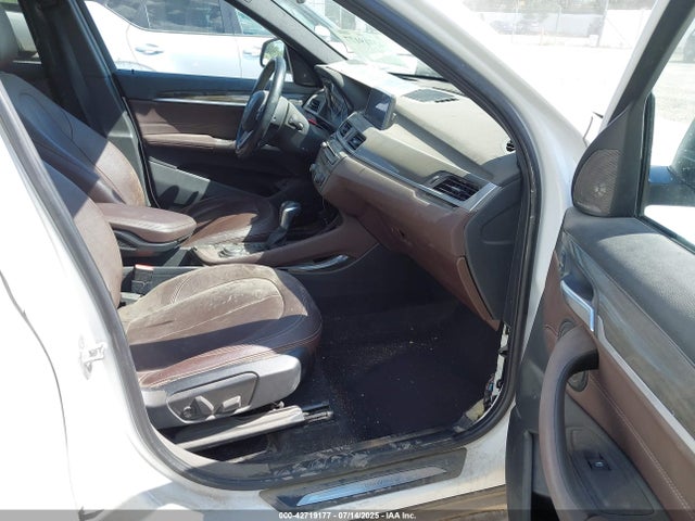 WBXHT3C30GP881613 BMW 2016
