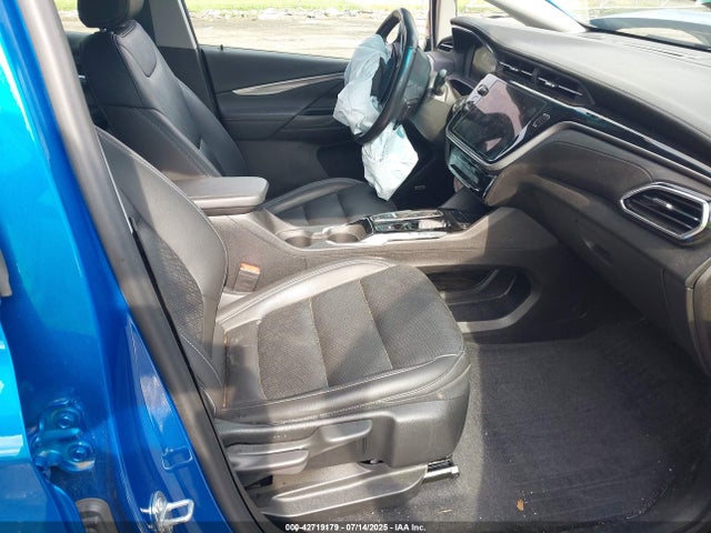 1G1FX6S07P4129760 Chevrolet 2023