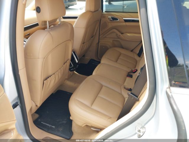 2016 PORSCHE CAYENNE WP1AA2A2XGLA11351 Photo 7