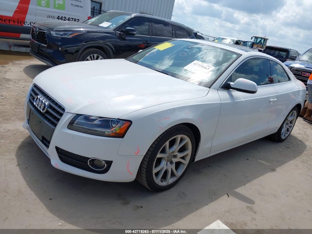 2012 AUDI A5 WAULFAFR8CA005112 Photo 1