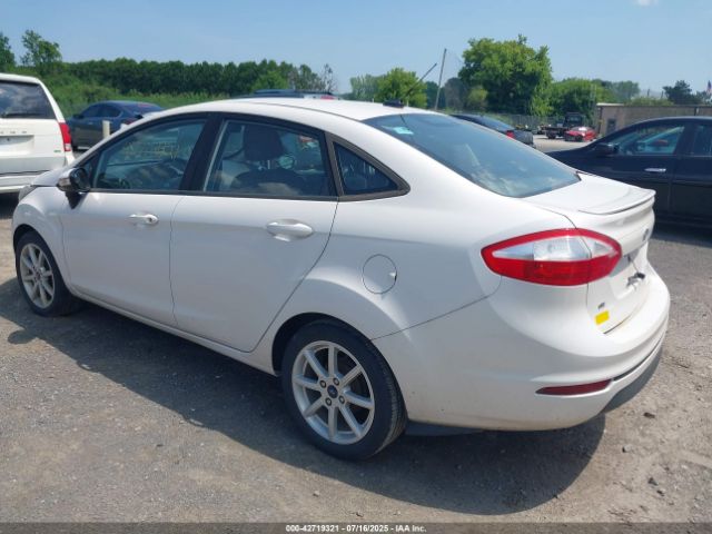 2016 FORD FIESTA 3FADP4BJ3GM185880 Photo 2