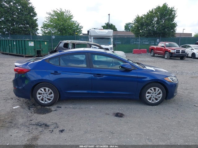 Hyundai Elantra 2017 5NPD74LF2HH135919 Image 14
