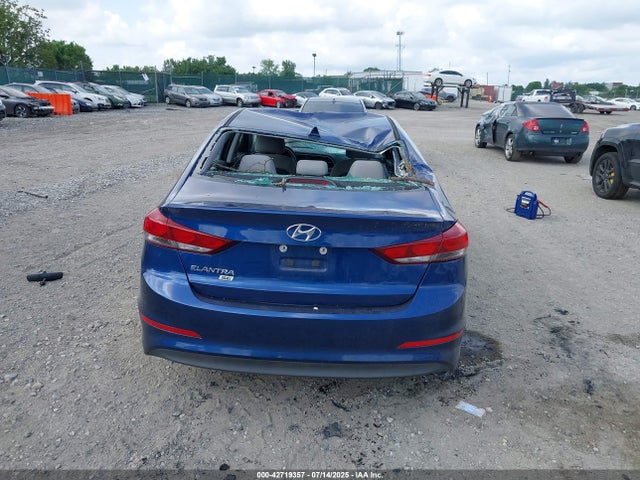 Hyundai Elantra 2017 5NPD74LF2HH135919 Image 17