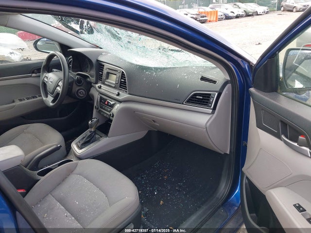 Hyundai Elantra 2017 5NPD74LF2HH135919 Image 5
