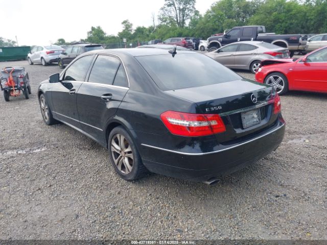 2011 MERCEDES-BENZ E 350 WDDHF8HB2BA487758 Photo 2