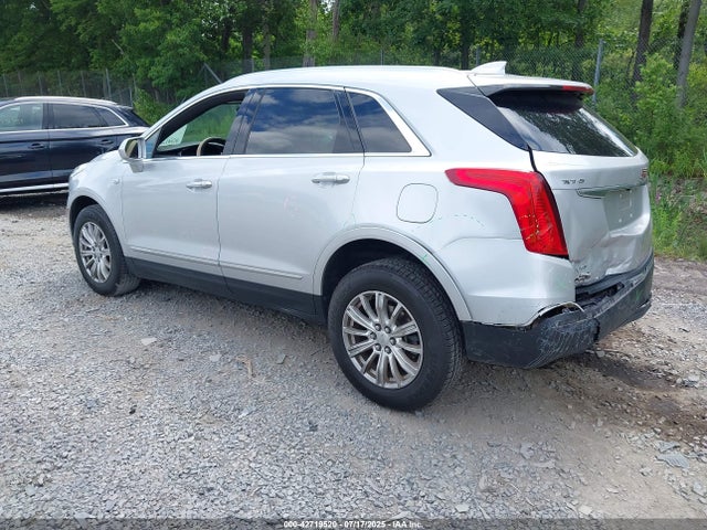 2019 CADILLAC XT5 1GYKNBRS5KZ122730 Photo 2
