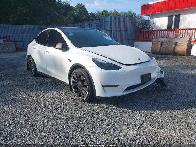 2022 TESLA MODEL Y 7SAYGDEF1NF523168 Photo 0