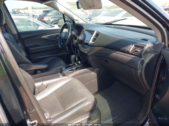 Honda j35y6 2018 5FNYF5H82JB007642 Image 5