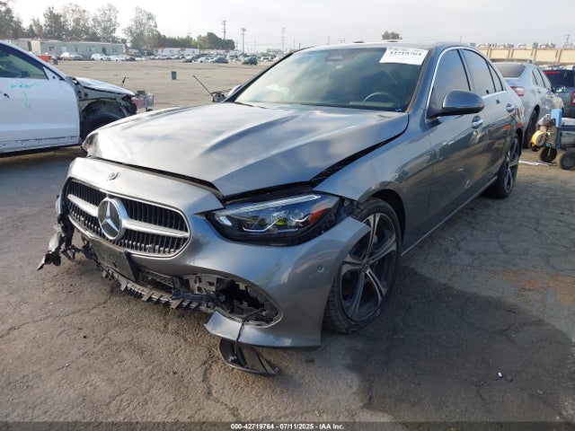 W1KAF4GB4NR037871 Mercedes-Benz m264