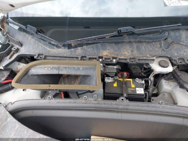 2020 TESLA MODEL Y 5YJYGDEE5LF048058 Photo 9