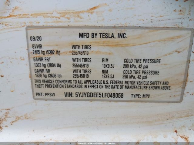 2020 TESLA MODEL Y 5YJYGDEE5LF048058 Photo 8