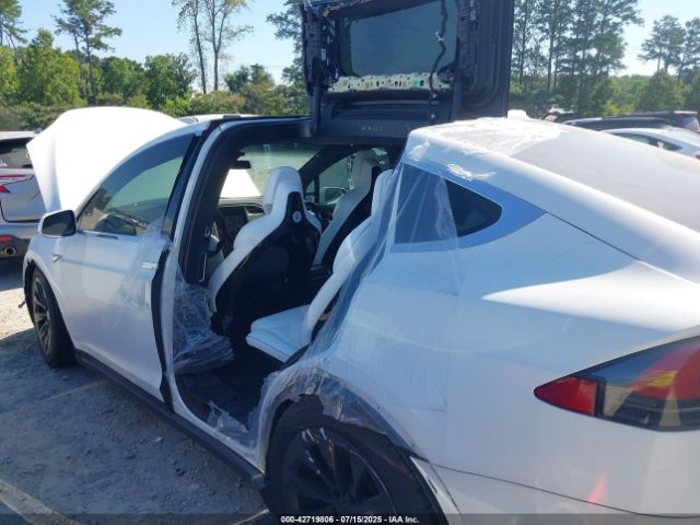 2016 TESLA MODEL X 5YJXCBE4XGF000922 Photo 5