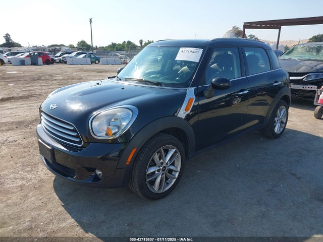 2014 MINI COUNTRYMAN WMWZB3C52EWR37959 Photo 1