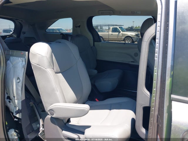 5TDJRKEC7MS022928 Toyota a25a-fxs, 5nm