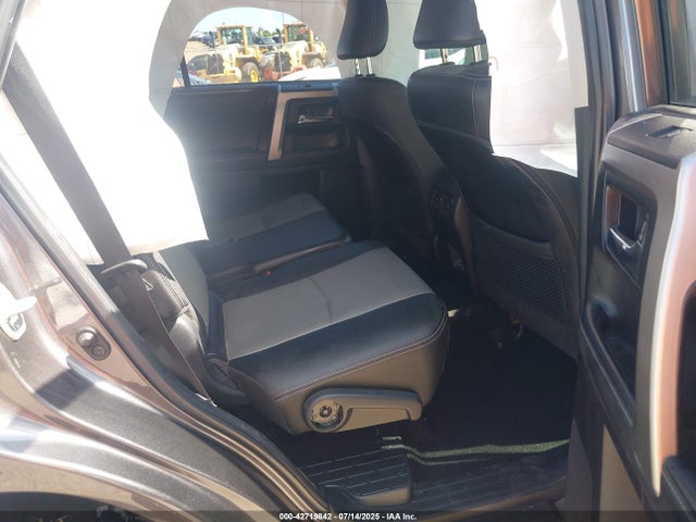 42719842 :رقم المزاد ، JTEFU5JR3M5250586 vin ، 2021 Toyota 4runner Sr5 Premium مزاد بيع