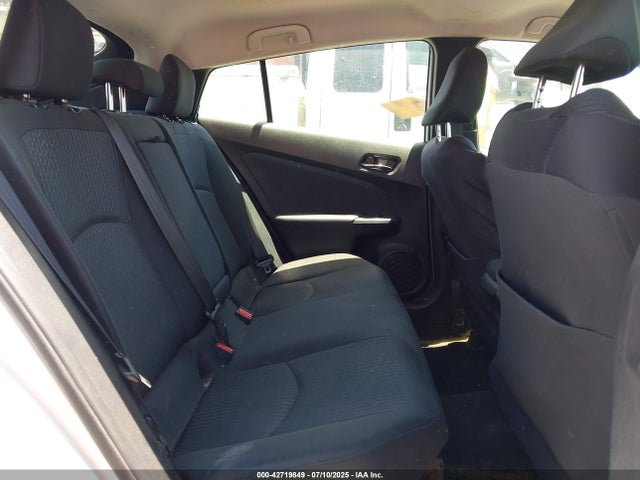JTDKBRFU5G3013398 Toyota 2zr-fxe,1nm