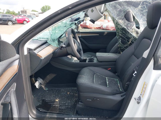 2023 TESLA MODEL Y 7SAYGDEE2PA103510 Photo 4